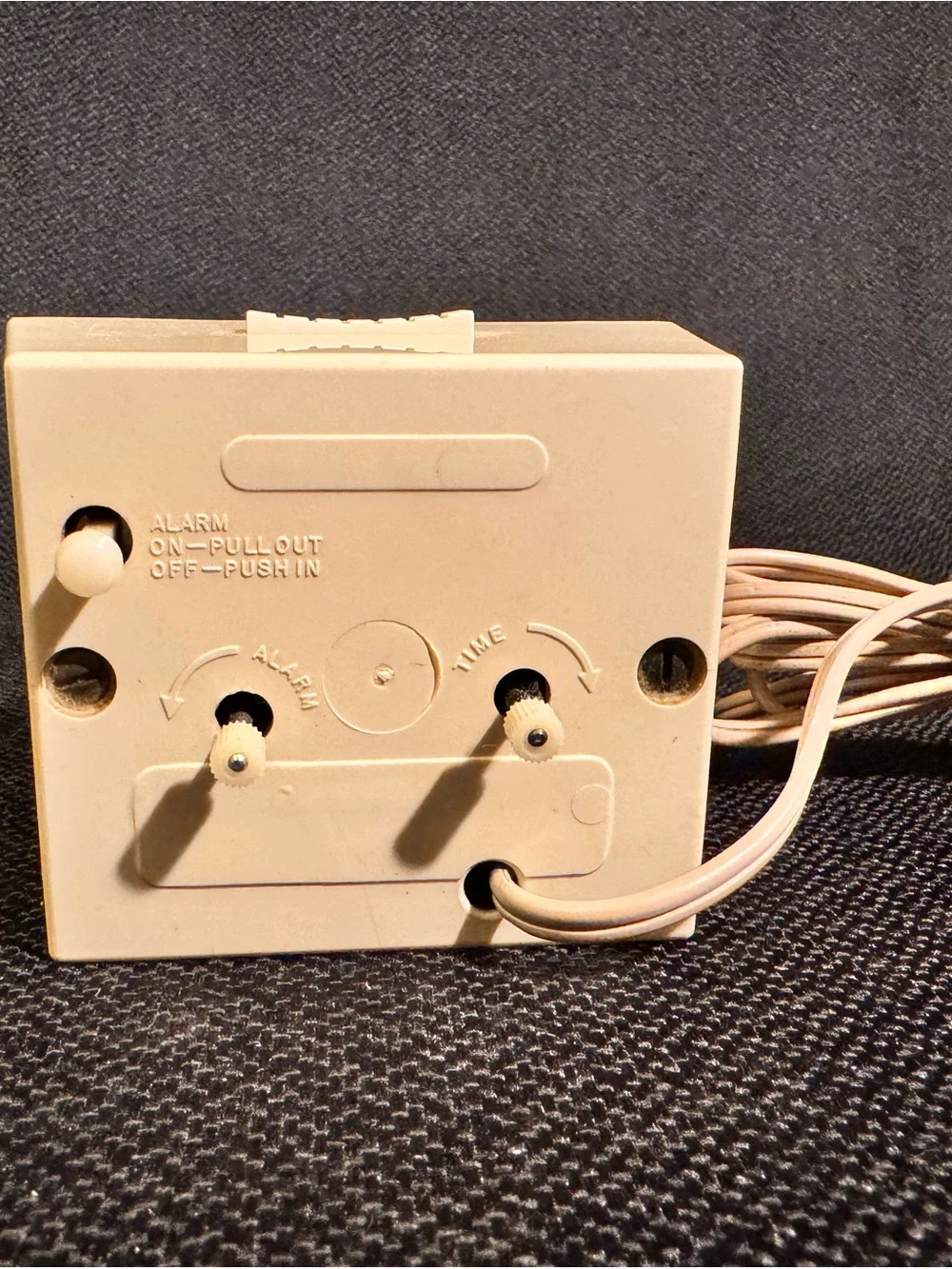 Vintage Timex Lighted Dial Electric Alarm Clock Made USA Tested Working Beige